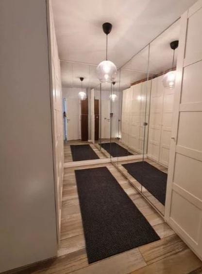 Apartament cu 2 camere decomandat, mobilat în Unirii