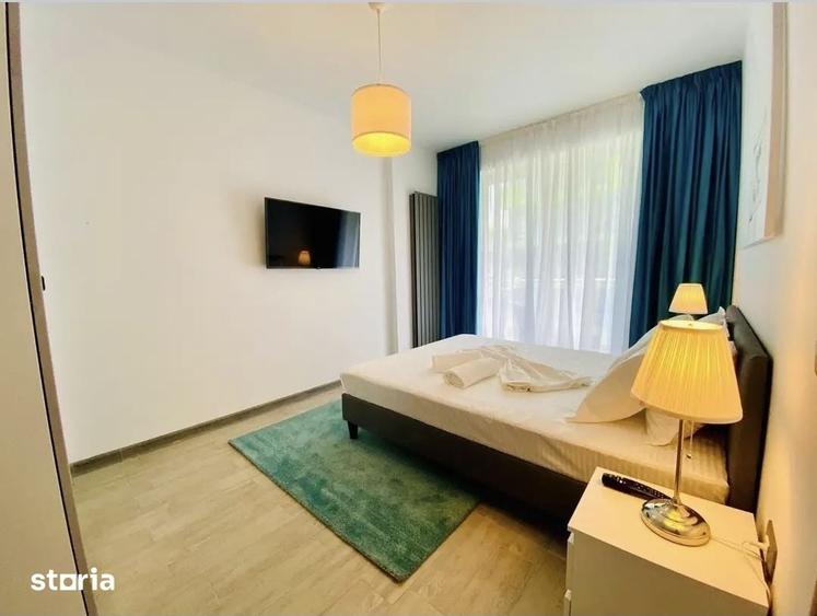 Apartament cu 3 camere decomandat în Far