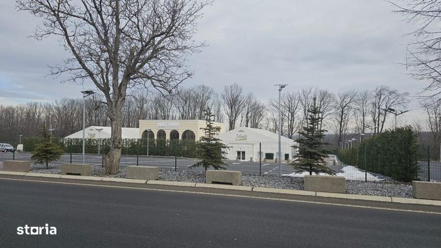 Teren de 3750 mp, în Central