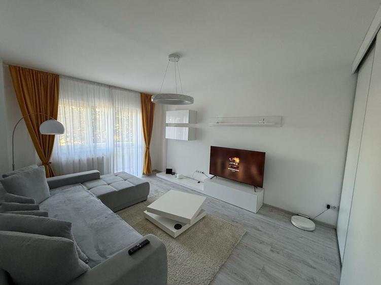 Inchiriez apartament 2 camere | etaj 1| zona centrala, cu acces rapid la puncte de interes | Loc de parcare - 11
