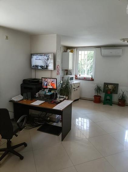 Apartament cu 2 camere semidecomandat în Fundeni