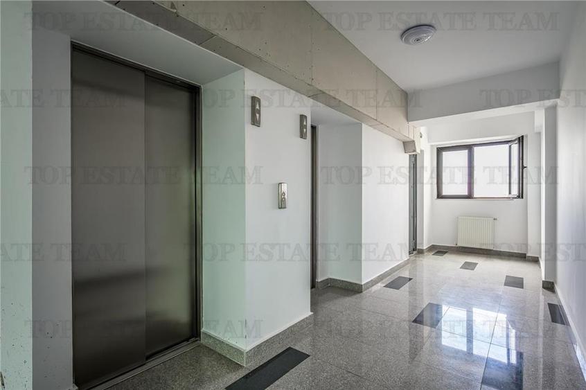 Spațiu comercial, de 285 mp, în Baba Novac