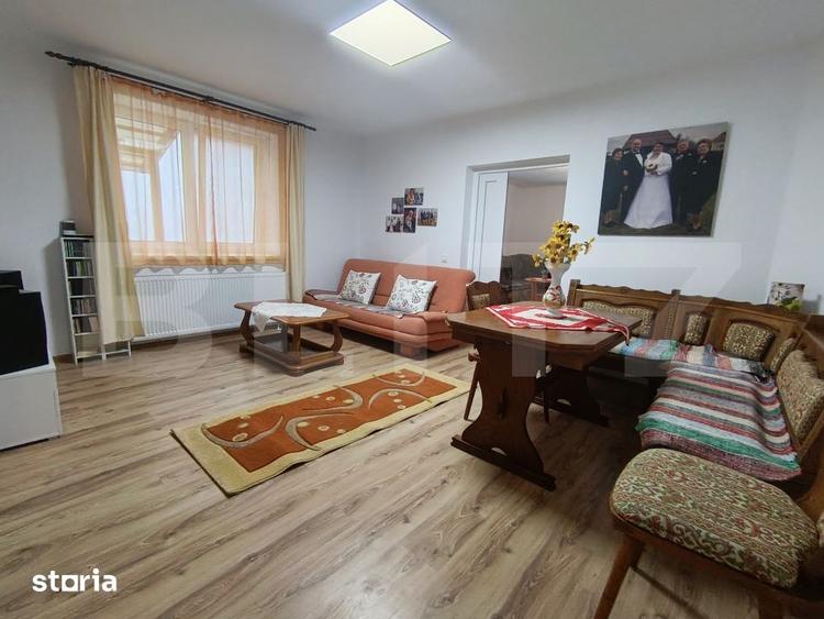 Casă cu 4 camere cu Teren 2000 Mp în Crasna