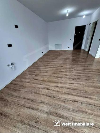 Apartament cu 2 camere semidecomandat, mobilat în Mărăști