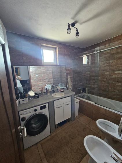 Duplex cu 5 camere cu Teren 200 Mp în Ampoi 3