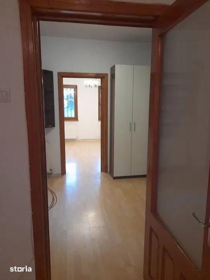Casă cu 2 camere semidecomandat cu Teren 112 Mp în Eminescu