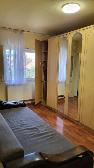 Garsonieră decomandată în Aradului
