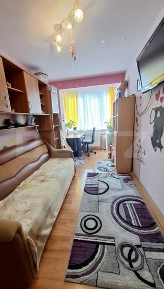 Apartament cu 3 camere decomandat, mobilat în Tudor