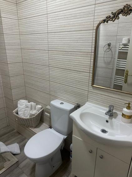 Inchiriez apartament zona alezzi - 1