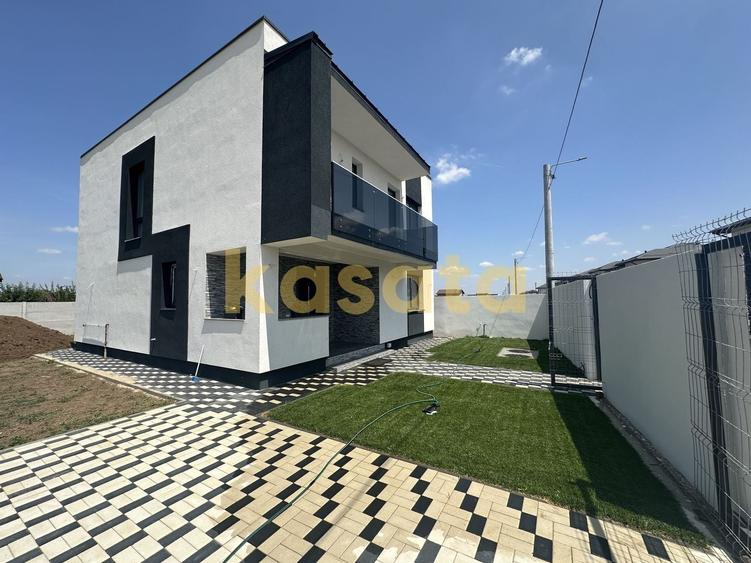 Casă individuală cu 5 camere cu Canalizare în Domnești