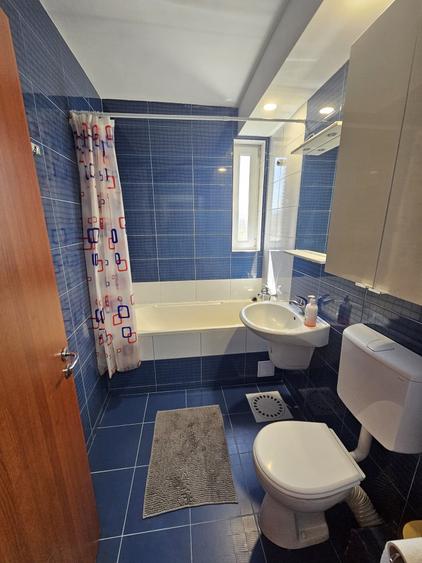 Apartament cu 3 camere decomandat, mobilat în Grigorescu