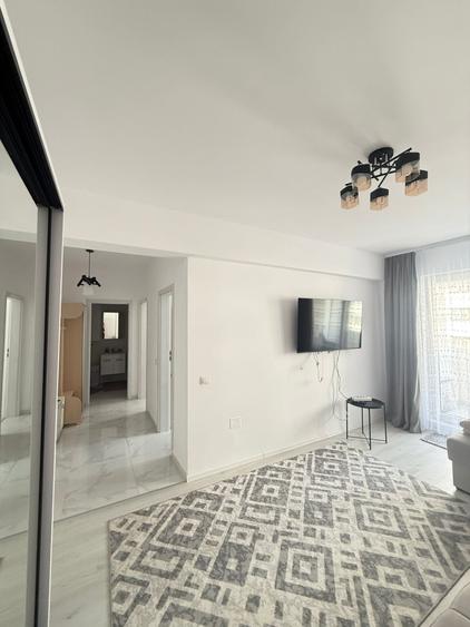 Apartament cu 2 camere decomandat în Militari
