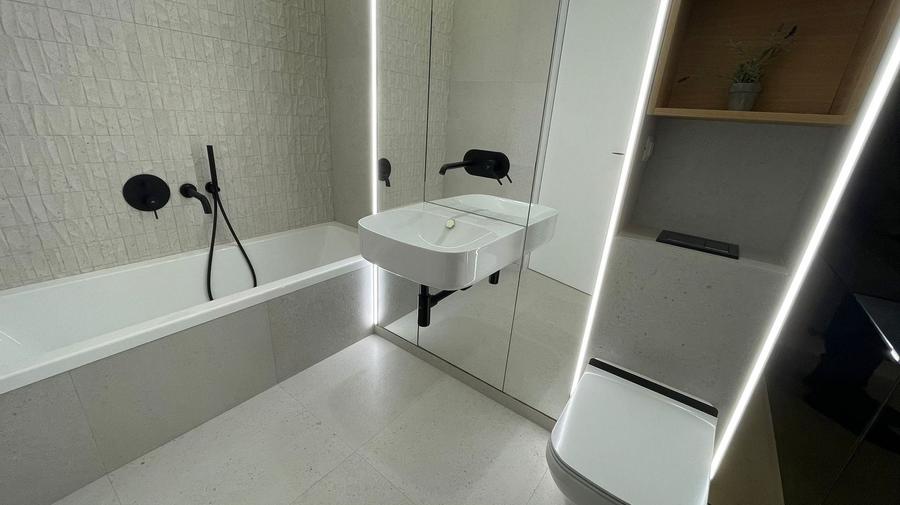 Apartament cu 3 camere decomandat, mobilat în Cotroceni