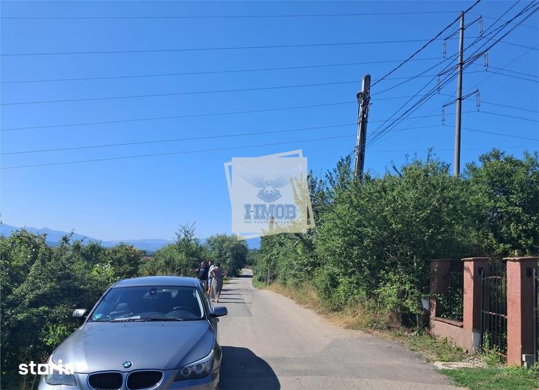 Teren de 960 mp, în Roșia