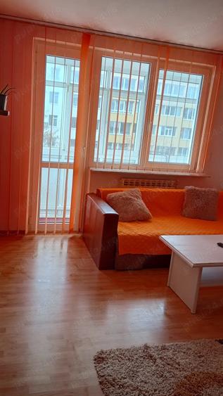 Inchiriez apartament 2 camere ultracentral mobilat,utilat, termen lung sau regim hotelier - 2