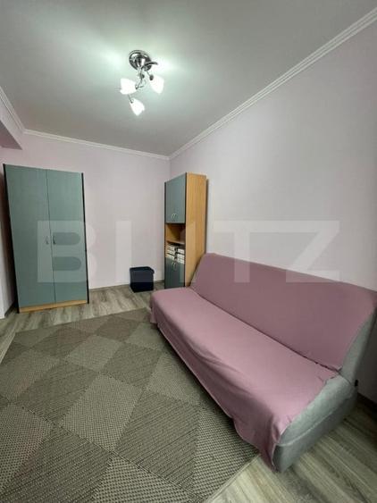 Apartament cu 2 camere semidecomandat, mobilat în Florești