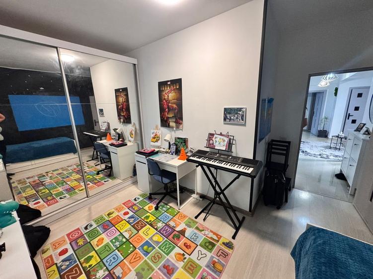 AP. 3 CAMERE - CURTE 54MP, PARCARE INCLUSA, MOBILAT MODERN,COMISION 0% - 9