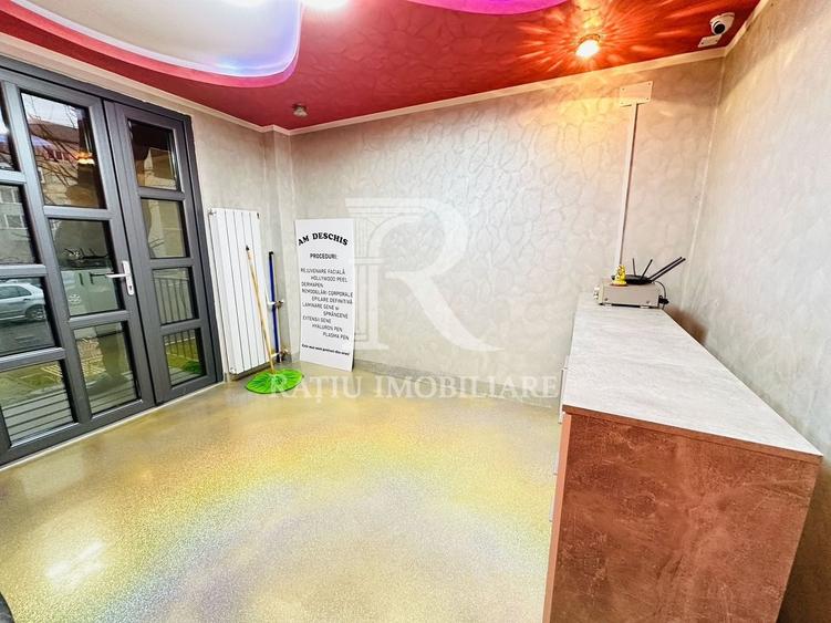 Casă individuală cu 5 camere cu Canalizare în Rogerius