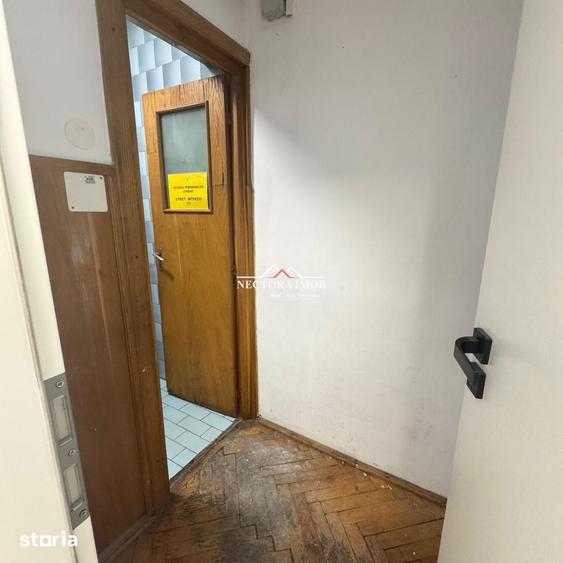 Spațiu comercial, de 35 mp, în Calea Aradului
