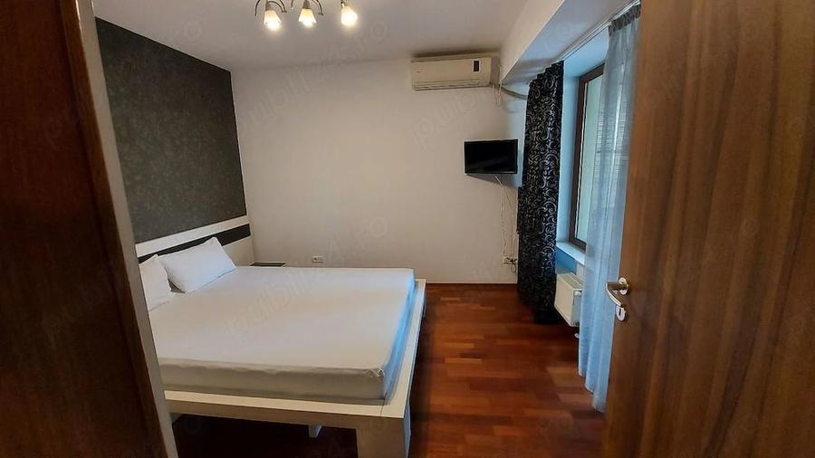 Apartament cu 2 camere decomandat în City Park Mall