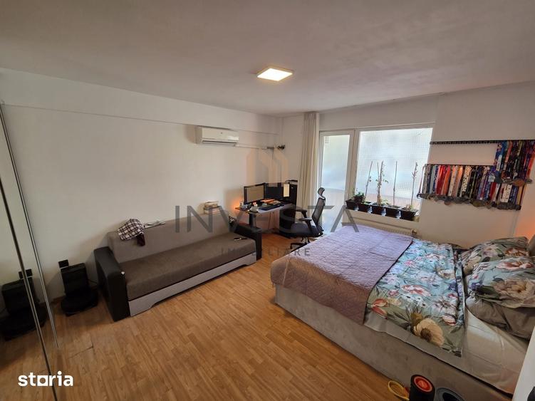 Garsonieră decomandată în Între Lacuri