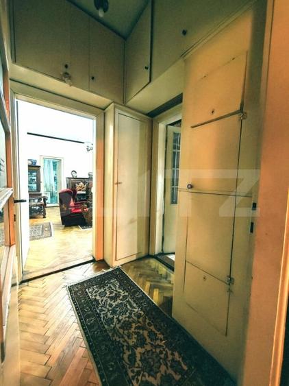 Apartament cu 7 camere circular, mobilat în Sinaia