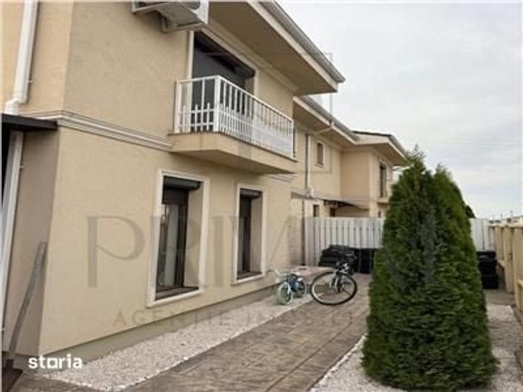 Casă cu 4 camere cu Teren 300 Mp în Central
