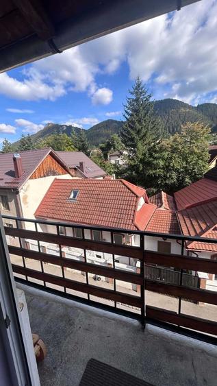 Apartament cu 3 camere decomandat în Drumul Carului