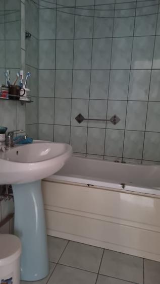 Apartament cu 3 camere decomandat în Pantelimon