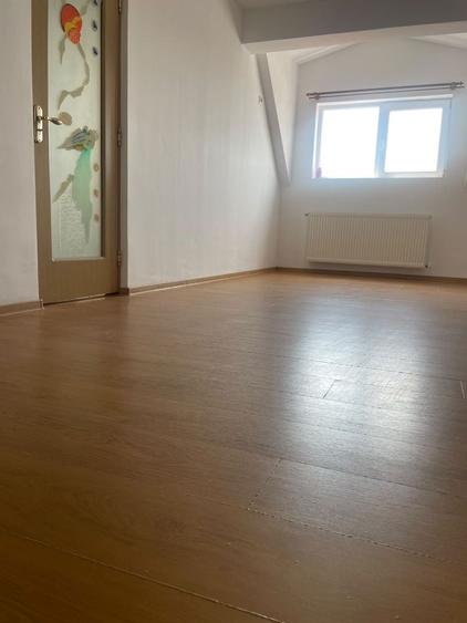 Apartament cu 2 camere decomandat în Rahova