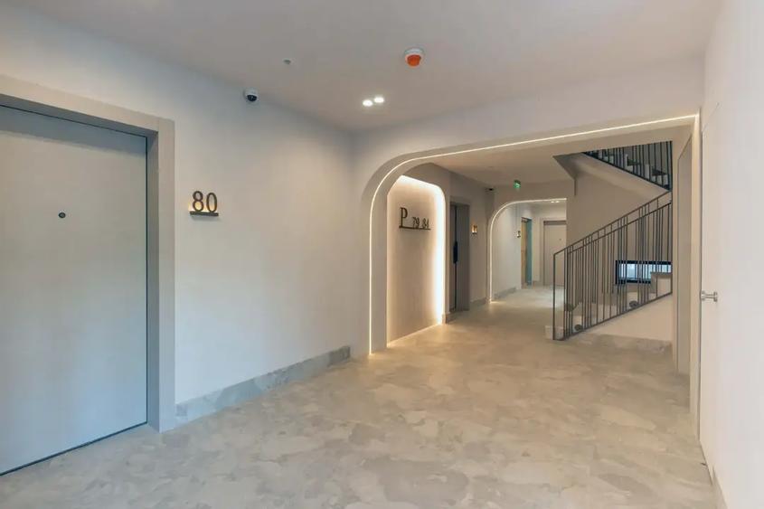 Apartament cu 3 camere decomandat în Moșilor