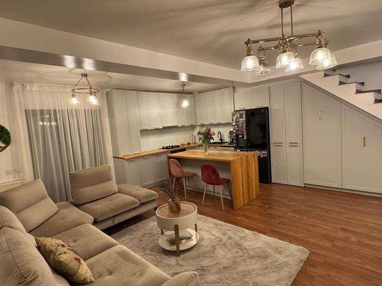Casă individuală cu 3 camere cu Teren 244 Mp în Odăi