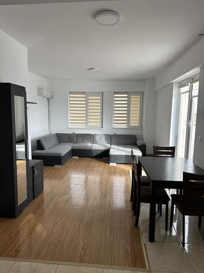 Apartament cu 2 camere decomandat în 9 Mai