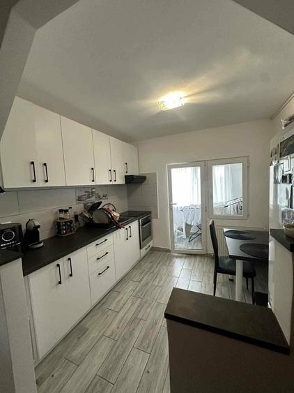 Apartament cu 2 camere decomandat în Exterior Vest