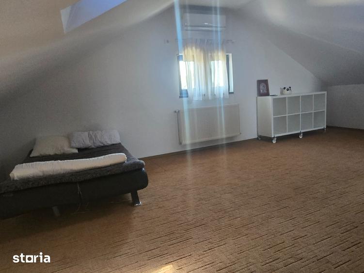 Casă cu 4 camere cu Canalizare în Chiajna