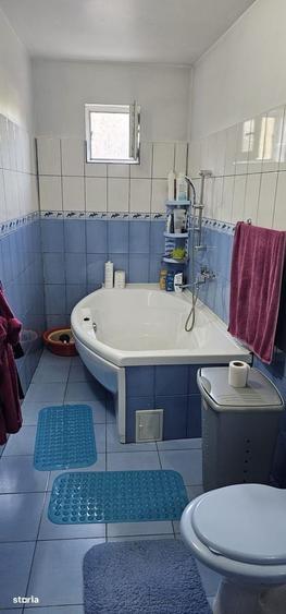 Casa cu 4 camere si curte, gata de utilizare - 12