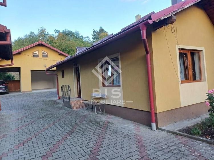 Casă individuală cu 5 camere cu Canalizare în Caila