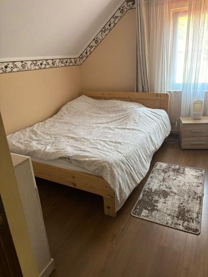 Casă individuală cu 4 camere cu Canalizare în Remeți