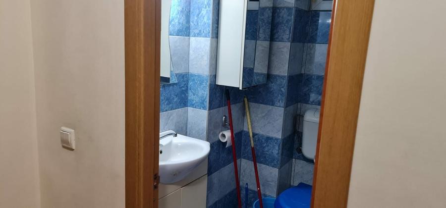 Garsonieră decomandată în Prundu