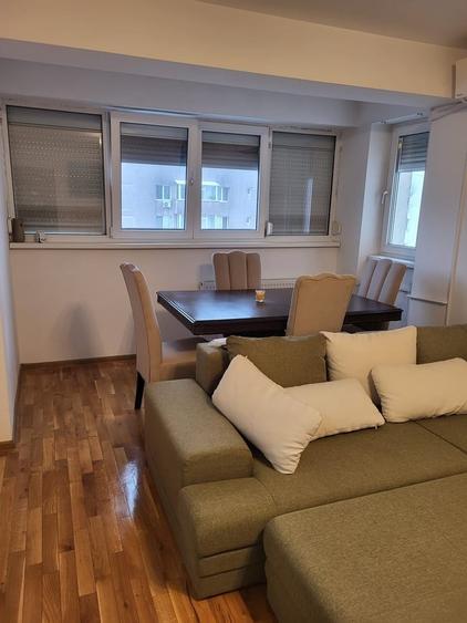 Apartament cu 2 camere semidecomandat în Titan