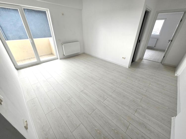 Apartament cu 2 camere semidecomandat în Haliu