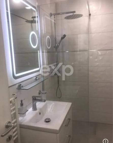 Apartament cu 2 camere semidecomandat în Ultracentral