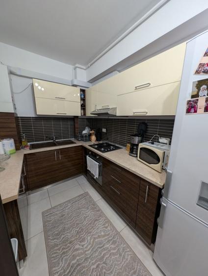 Apartament cu 3 camere decomandat în Braytim