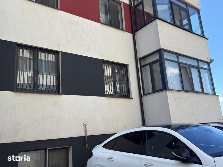 Apartament 3 camere + loc parcare - 10