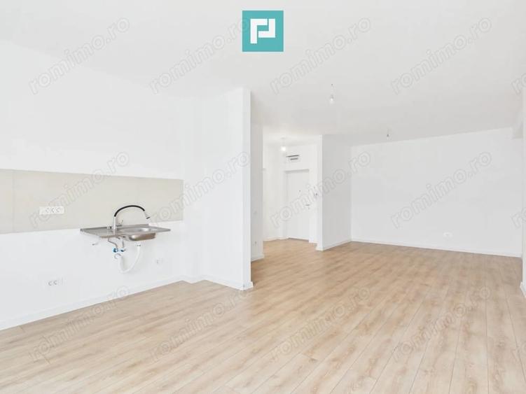 Apartament cu 2 camere semidecomandat în Tipografilor
