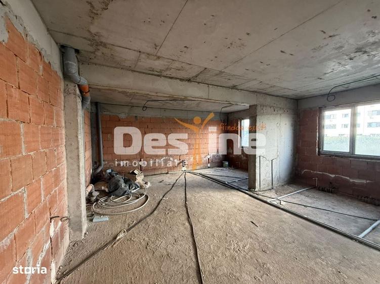 Spațiu comercial, de 151 mp, în Roșu