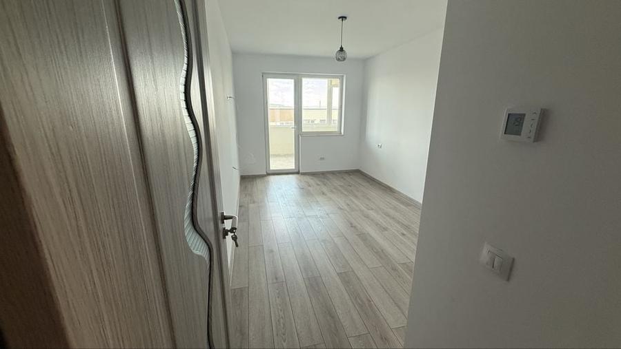 Vand apartament cu loc de parcare in interior, cartoer Fiald - 1