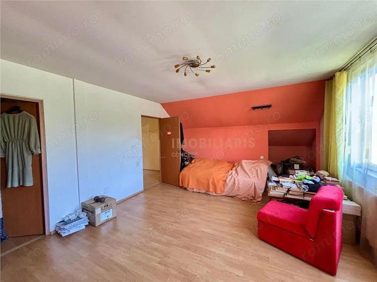Casă cu 4 camere cu Teren 500 Mp în Ferneziu