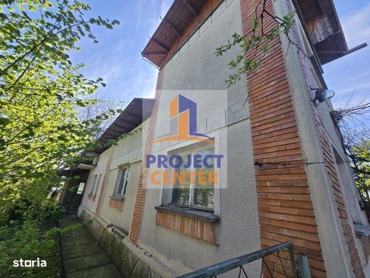 Casă cu 4 camere cu Teren 1416 Mp în Leordeni