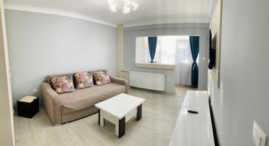 Apartament cu 2 camere semidecomandat în Ultracentral
